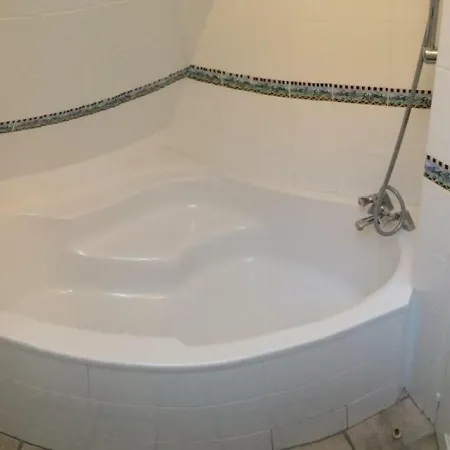 House Le Chateau De Busqueilles 1 Tatil Evi *
